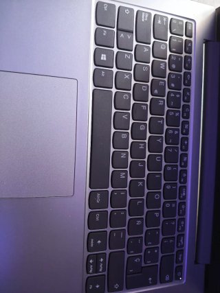 Lenovo Ideapad Slim 1 Portátil
