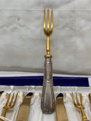 Antigua cuberteria de postre