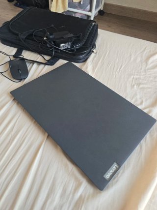 Ordenador Portátil Lenovo Negro
