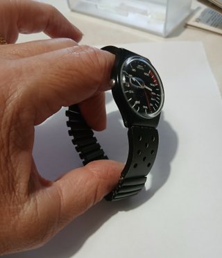 Orologio Swatch Gent 300 km/h GB744