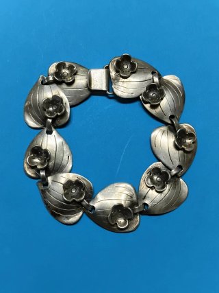 Pulsera Plata Ley Corazones y Flores
