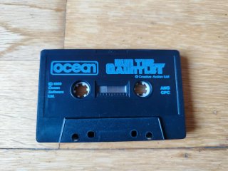 Juego RUN THE GAUNTLET para AMSTRAD CPC
