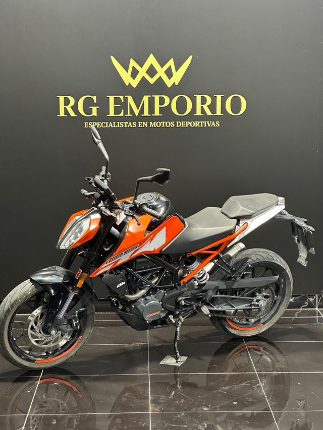 DUKE 125 72€/MES