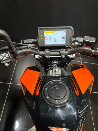 DUKE 125 72€/MES