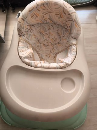 Andador correpasillos infantil