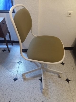 Silla de escritorio Ikea con ruedas
