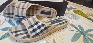Chanclas Burberry Cuadros Beige Multicolor
