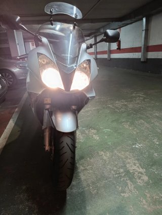 Honda VFR 800 VTEC ABS Plata