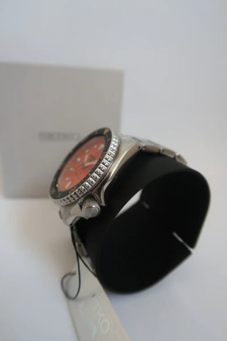 Seiko 5 Sports SSK05K1 – Naranja | Nuevo