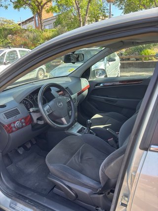 Opel Astra 2005