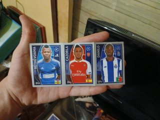 12 cromos Champions League Topps