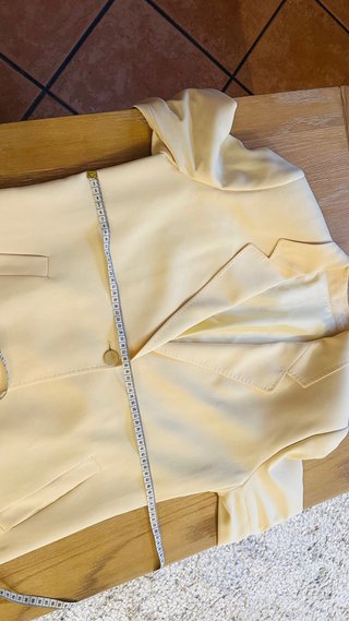 Americana Burberry talla 42