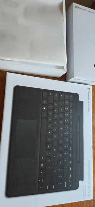 Microsoft Surface Pro 8