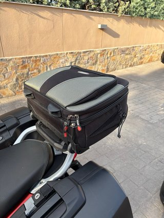 BMW F 800 GT FULL EQUIP - 15.819 km - 4 maletas