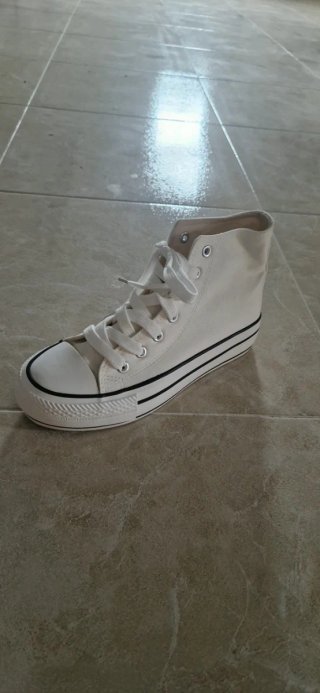 Zapatillas altas blancas