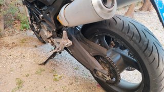 Ducati Monster 696 Negra