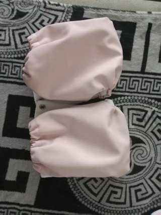 Carro de bebé rosa