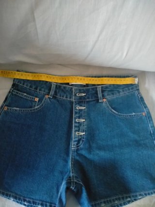 Pantalones vaqueros cortos Pull & Bear T38