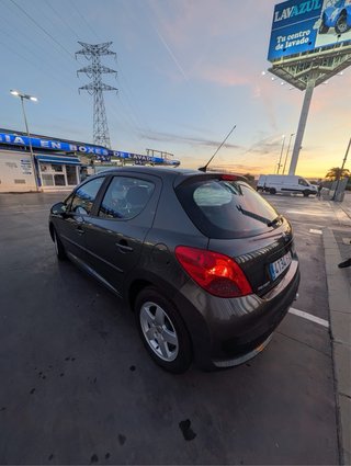 Peugeot 207 2007