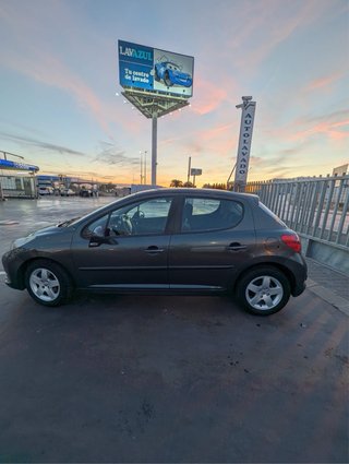 Peugeot 207 2007