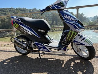 Yamaha Jog RR Azul y Blanca