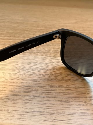 Gafas de sol Ray-Ban Junior RJ9069S Negras