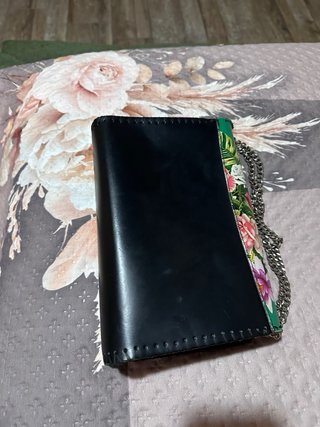 Borsa in pelle con stampa floreale