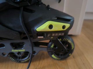 Patines Rollerblade para niño talla 33-36