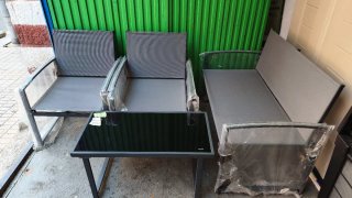 Juego de Jardín Mesa y Sillones