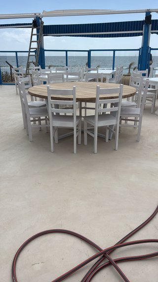 Taburetes bar. Sillas y mesas restaurantes. Barato