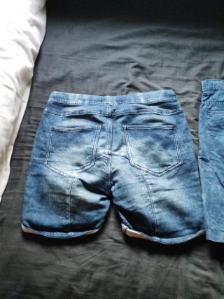 Pack de3  Bermudas de chico vaqueras y de algodón.
