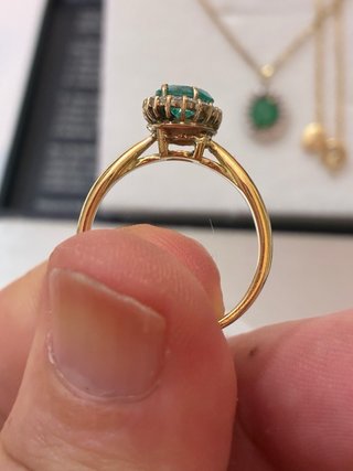 Juego Oro 18k Esmeraldas y Diamantes