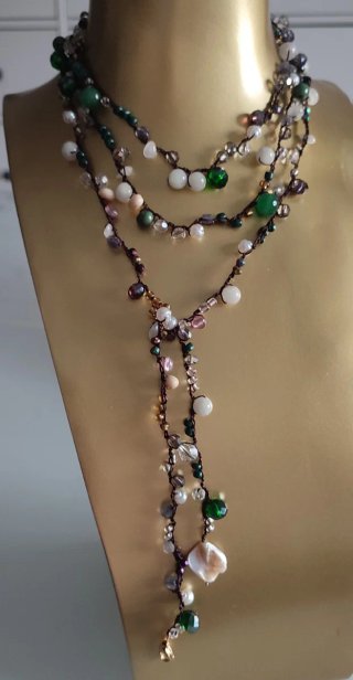 Collar de mil vueltas con cuentas