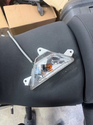 Intermitente derecho Ninja 650