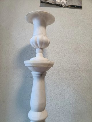 Pedestal de mármol macizo de 140cm aprox
