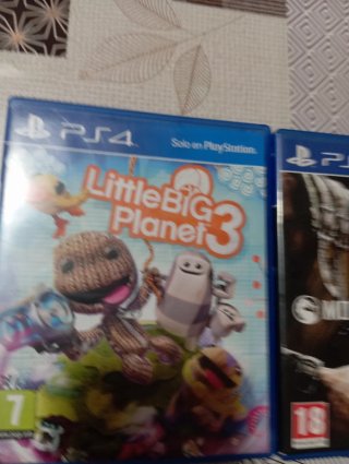 PS4 Slim + Mando + 6 Juegos
