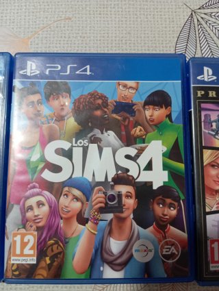 PS4 Slim + Mando + 6 Juegos