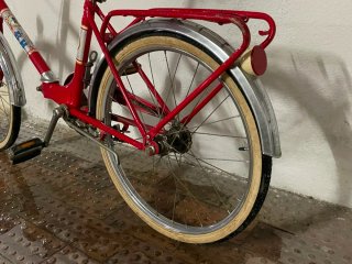 Bicicleta BH Roja clasica