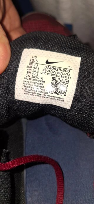 Zapatillas Nike Air Max 270 Negras y Rojas