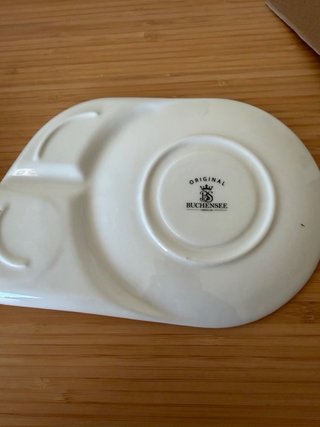 Tetera de cerámica blanca Buchensee y plato nueva