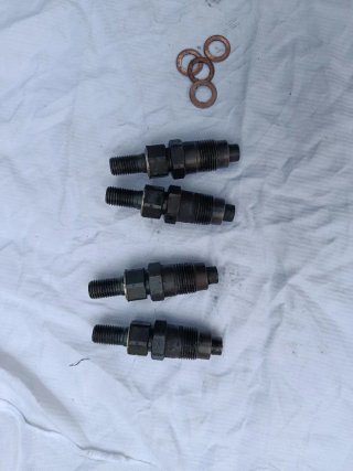 Inyectores Mitsubishi Montero V20 4M40 Originales