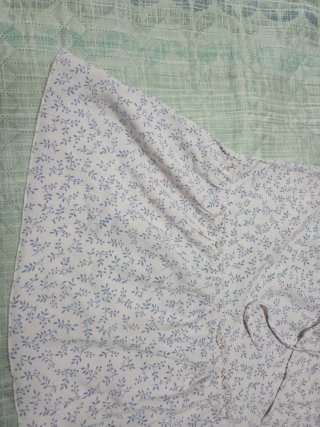 Falda floral verano. Talla L.