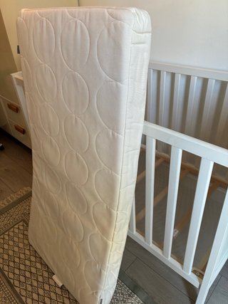 Cuna madera blanca + colchón