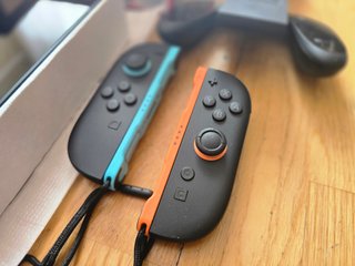 Nintendo Switch 2 + Mario Kart + Funda