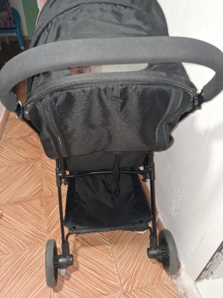 Silla de paseo para bebé negra