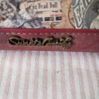 Cartera/Billetera Multicolor con Diseño