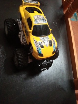 Coche de juguete