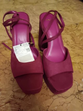Zapatos tacón plataforma ante fucsia