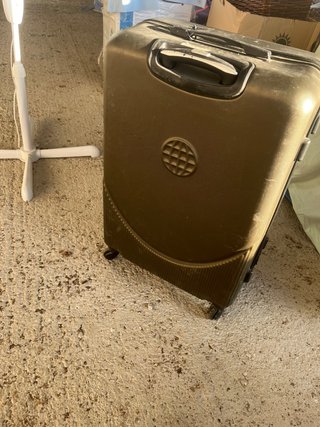 Maleta de viaje marrón