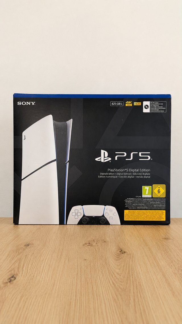 PS5 slim *PRECINTADA*